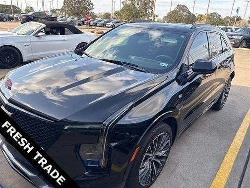 2024 Cadillac XT4 Sport