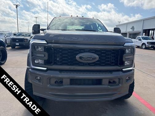 2026 Ford F-450 Lariat