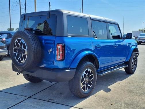 2023 Ford Bronco Outer Banks