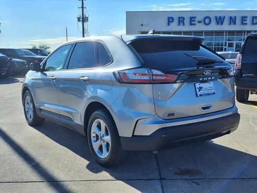 2021 Ford Edge SE