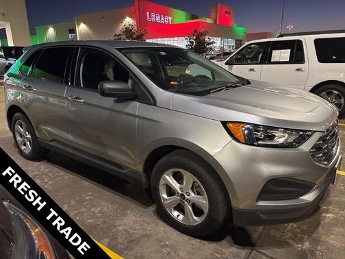 2021 Ford Edge SE