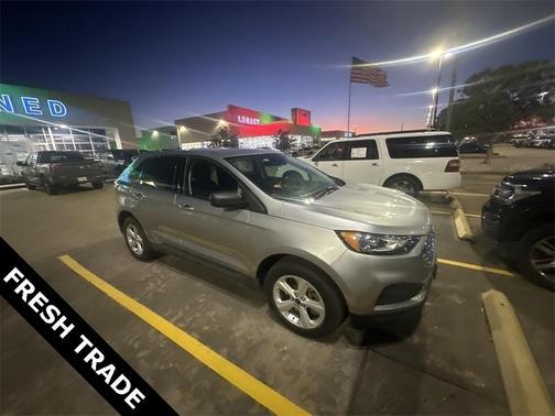 2021 Ford Edge SE