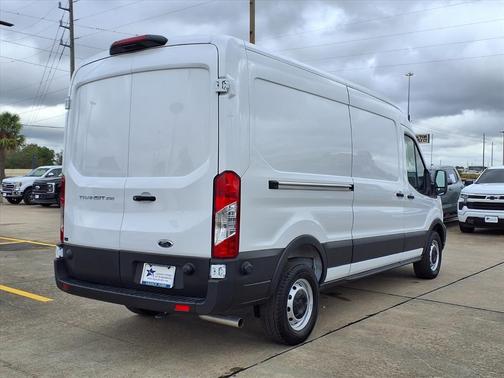 2025 Ford Transit-250 148 WB Medium Roof Cargo