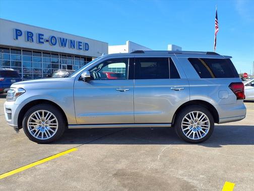 2024 Ford Expedition Platinum