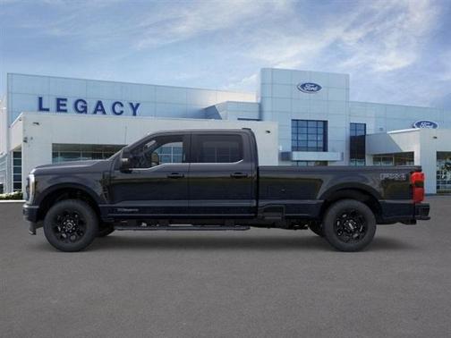 2025 Ford F-350 Lariat Super Duty