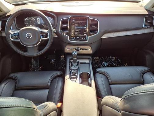 2021 Volvo XC90 T6 Inscription 7 Passenger