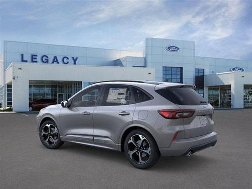 2025 Ford Escape ST-Line Elite