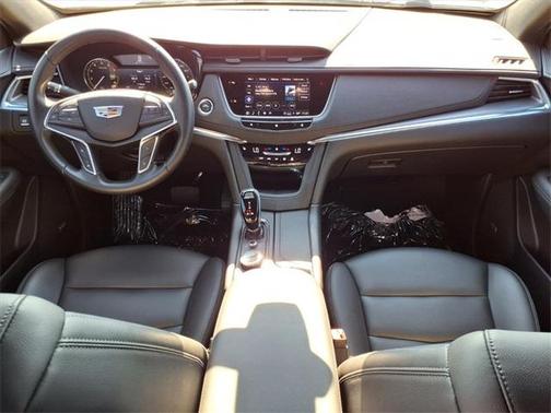 2021 Cadillac XT5 Luxury