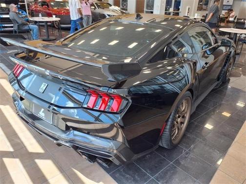 2025 Ford Mustang SNAKE