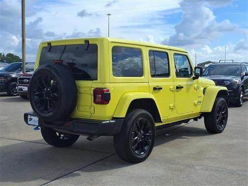 2024 Jeep Wrangler 4xe Sahara