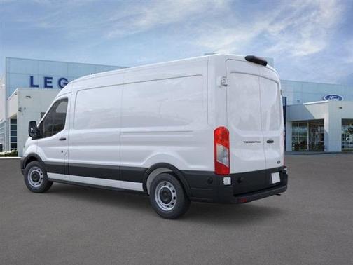 2026 Ford Transit-250 148 WB Medium Roof Cargo