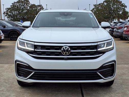 2022 Volkswagen Atlas Cross Sport 3.6L V6 SEL Premium R-Line