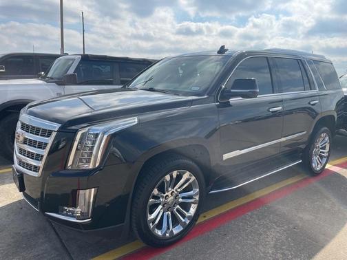 2019 Cadillac Escalade Luxury