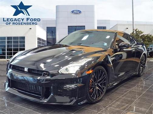 2024 Nissan GT-R Premium