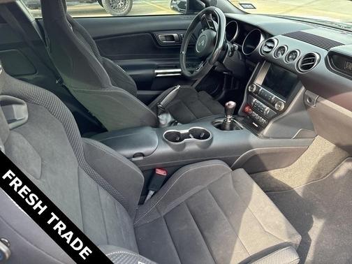 2017 Ford Shelby GT350 Base