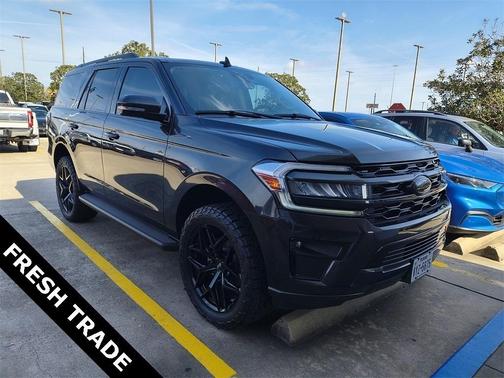 2024 Ford Expedition XLT