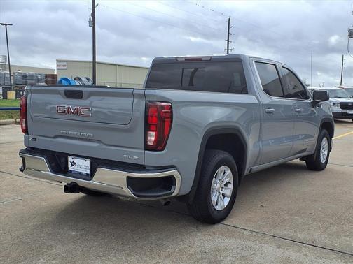 2024 GMC Sierra 1500 SLE