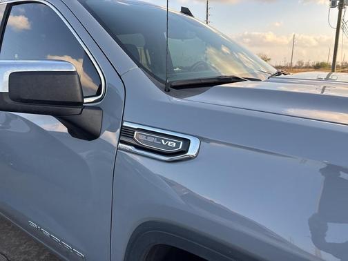 2024 GMC Sierra 1500 SLE