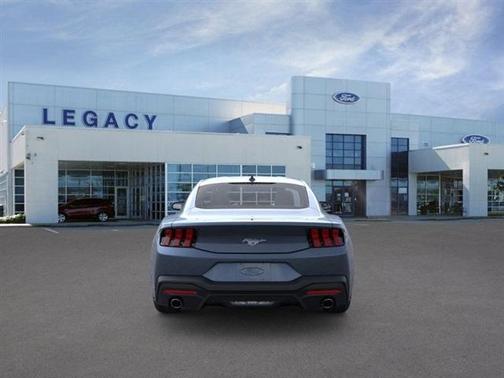 2025 Ford Mustang 