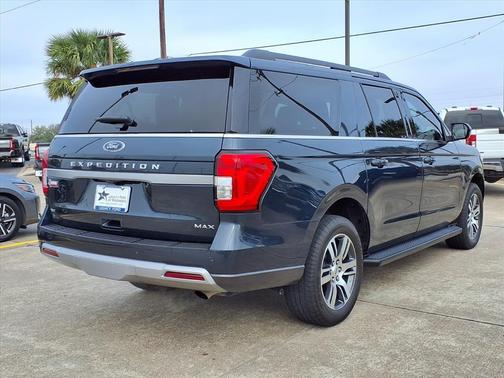 2024 Ford Expedition Max XLT