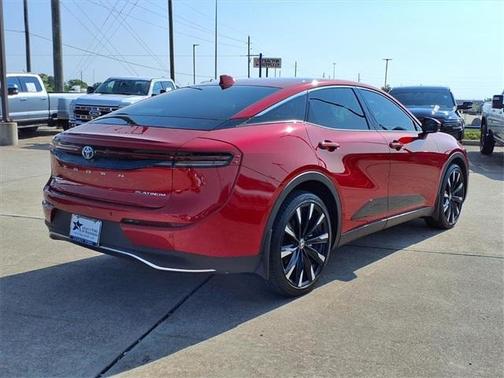 2024 Toyota Crown Platinum