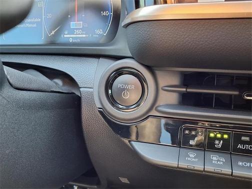 2024 Toyota Crown Platinum