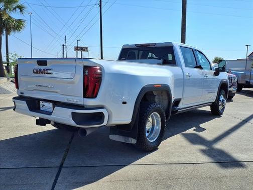 2024 GMC Sierra 3500 Denali