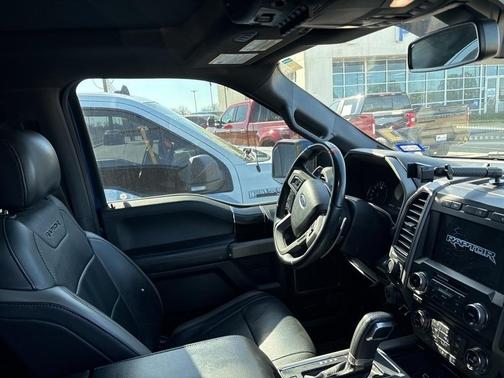 2017 Ford F-150 Raptor