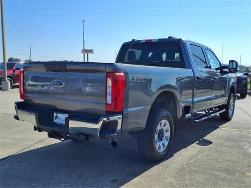 2024 Ford F-250 XLT