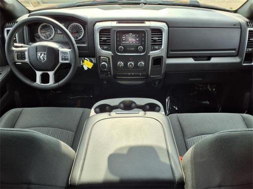 2024 RAM 1500 Classic SLT
