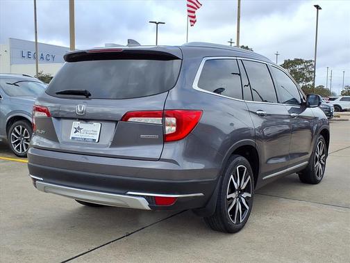 2019 Honda Pilot Touring 7-Passenger