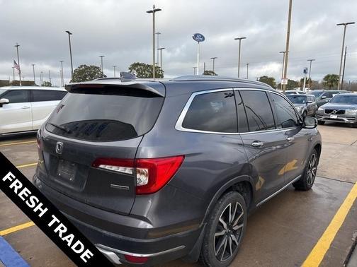 2019 Honda Pilot Touring 7-Passenger