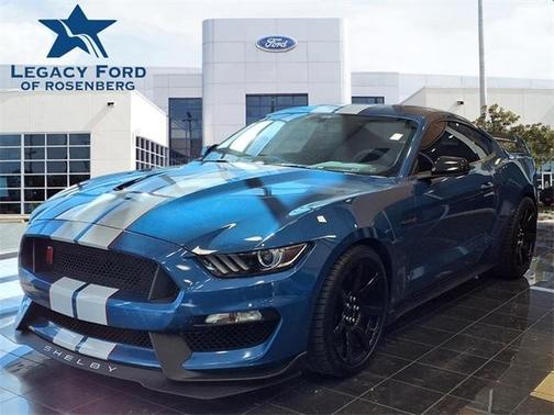 2020 Ford Shelby GT350 Base
