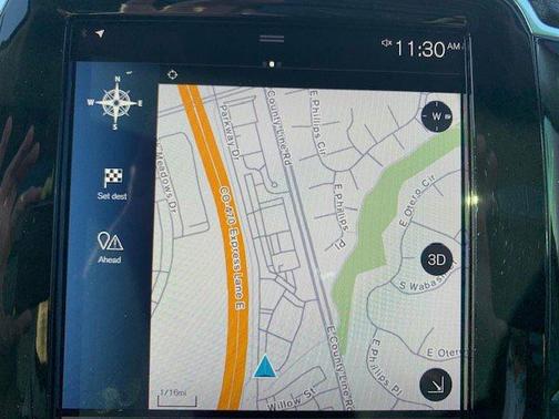 2022 Volvo XC90 T6 Momentum 7 Passenger