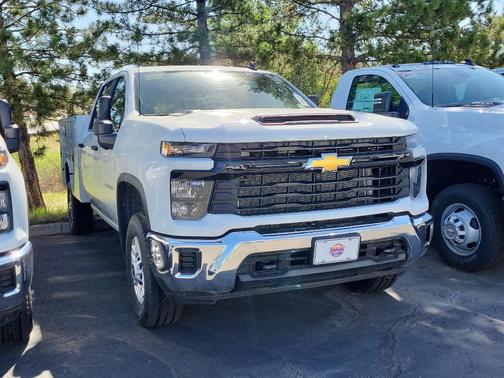 Summit White 2026 Chevrolet Silverado 2500 WT