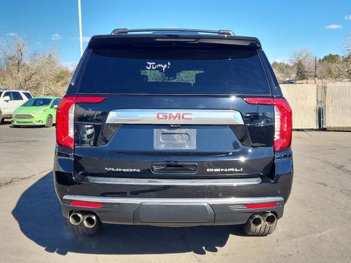 2024 GMC Yukon Denali