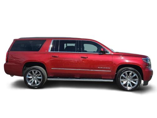 2017 Chevrolet Suburban LT