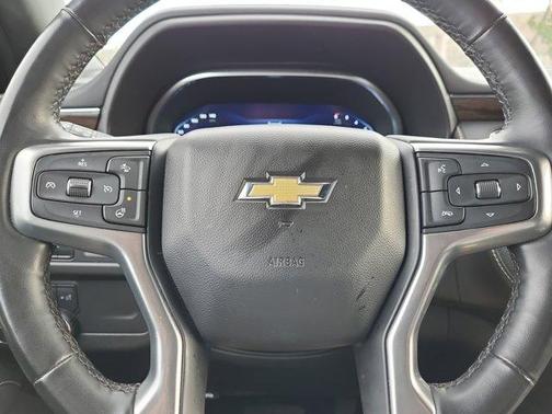 2024 Chevrolet Suburban Premier