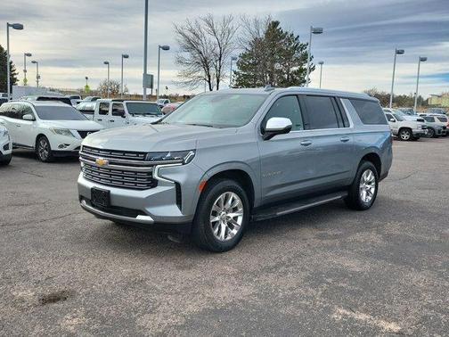 2024 Chevrolet Suburban Premier