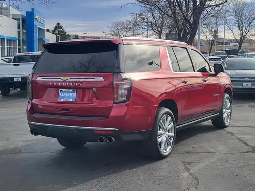 2023 Chevrolet Suburban High Country
