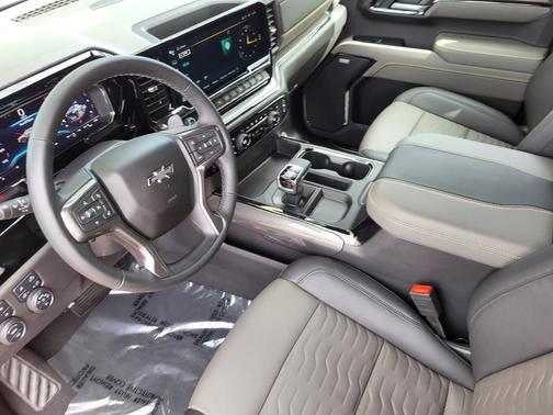 2025 Chevrolet Silverado 1500 ZR2