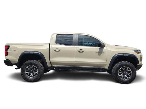 Sand Dune Metallic 2023 Chevrolet Colorado ZR2