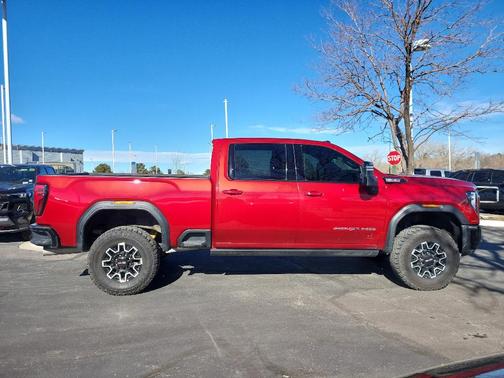 2025 GMC Sierra 2500 AT4X