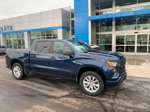 2022 Chevrolet Silverado 1500 Custom