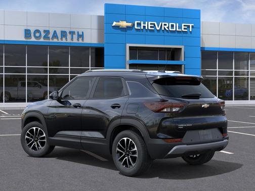 Mosaic Black Metallic 2026 Chevrolet Trailblazer LT