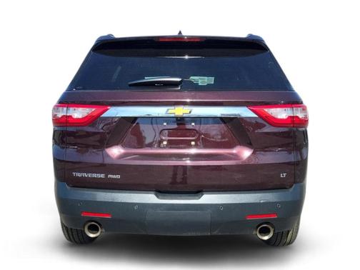 Black Cherry Metallic 2021 Chevrolet Traverse LT Cloth
