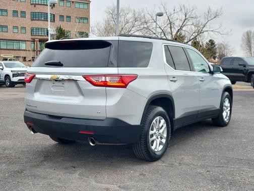 2021 Chevrolet Traverse LT Leather