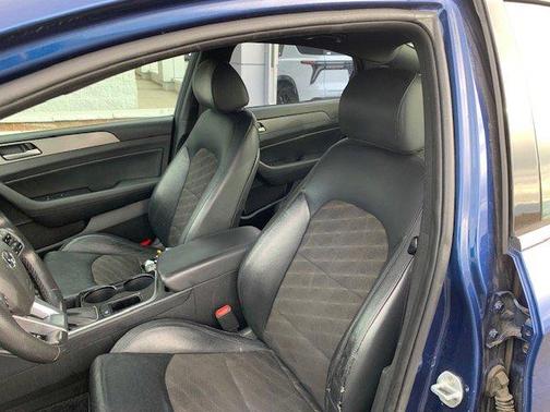 2019 Hyundai SONATA Sport