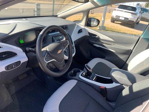 2021 Chevrolet Bolt EV LT