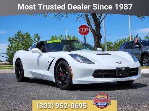 Arctic White 2017 Chevrolet Corvette Stingray